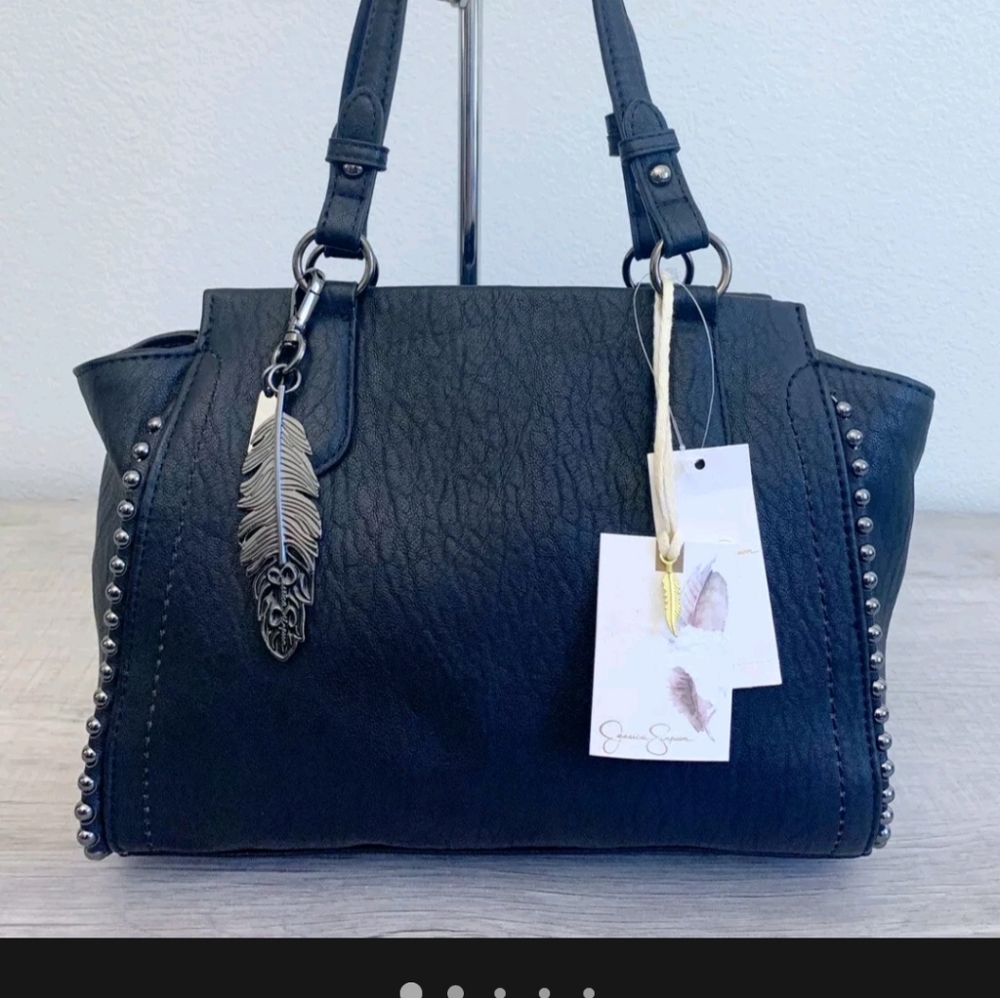 ISO!!! Jessica Simpson Camille Satchel